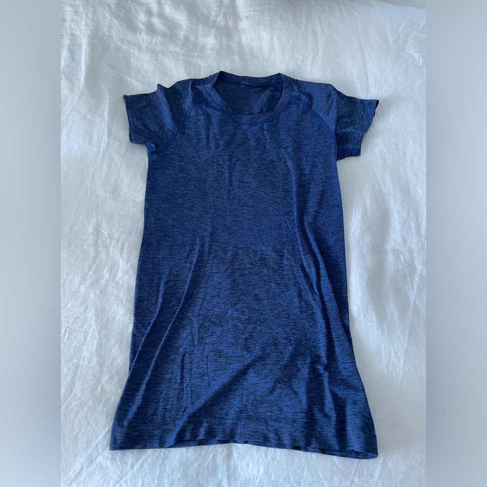 Lululemon blue Swiftly Tech short sleeve